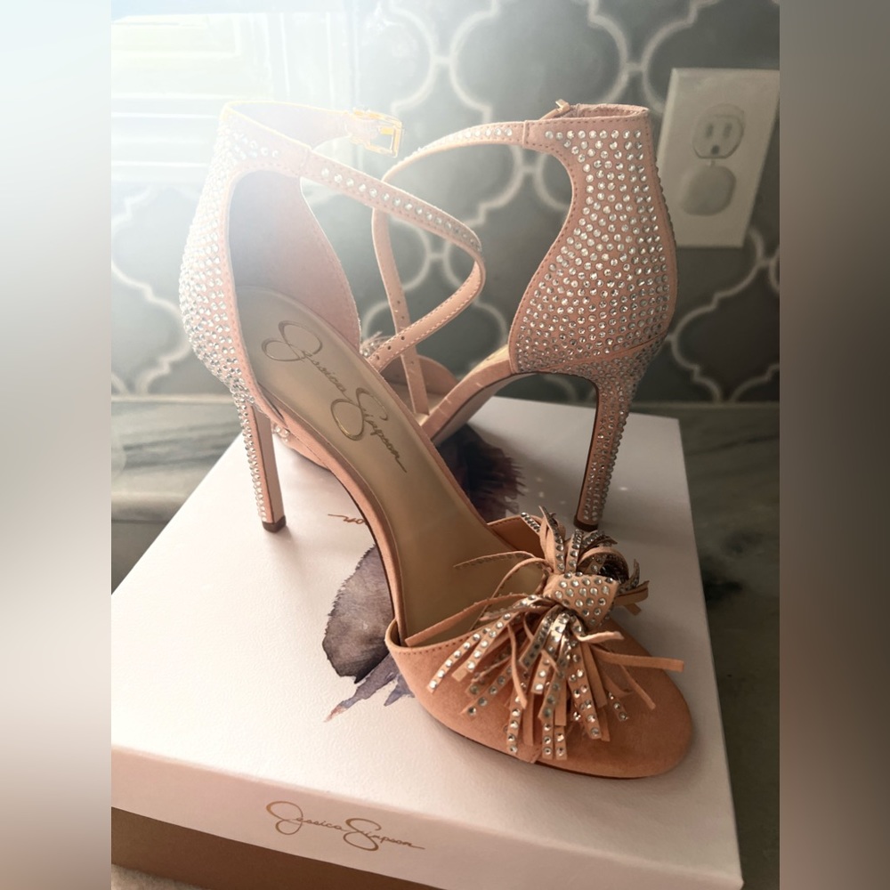Jessica Simpson blush diamond heels never worn